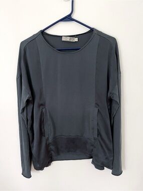 Go Silk silk blouse in grey size S